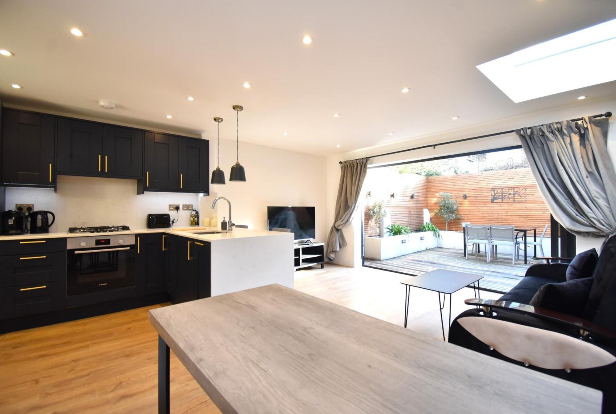 Stunning 2 Bed Apartment London Exterior foto